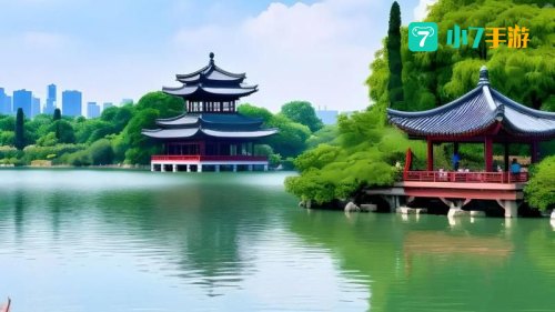 水光潋滟晴方好描写的是哪里的景色